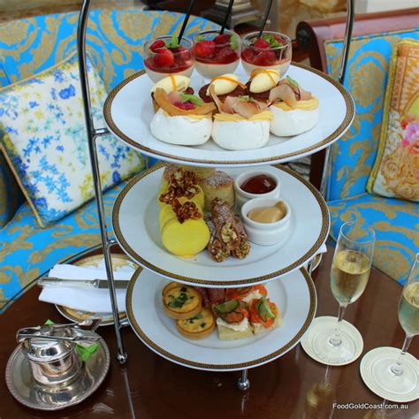 palazzo versace gold coast high tea